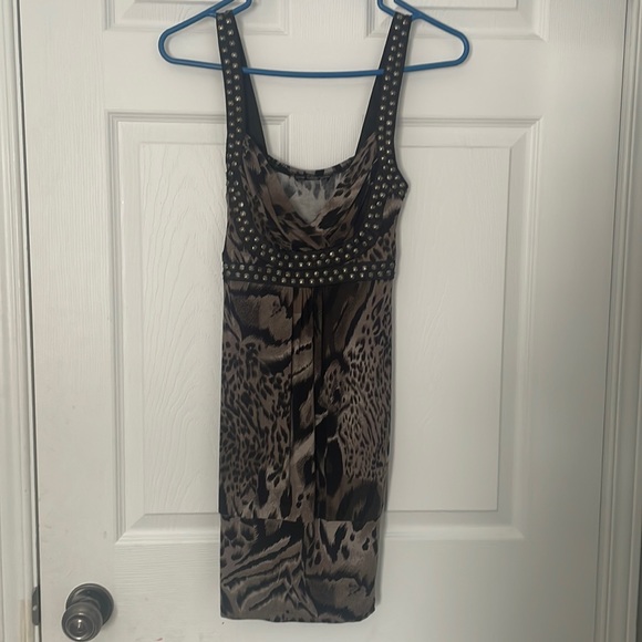 Dress - Picture 1 of 2